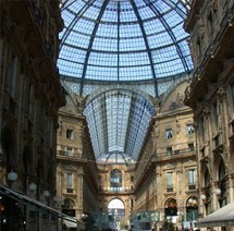 Une vingtaine de couples senior/étudiant partagent des appartements à Milan Une vingtaine de couples senior/étudiant partagent des appartements à Milan