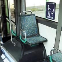 A Maubeuge, les bus favorisent l'accès aux places assises pour les seniors A Maubeuge, les bus favorisent l'accès aux places assises pour les seniors