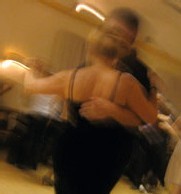 Danser le tango : un bon exercice pour améliorer la motricité et la mémoire des seniors Danser le tango : un bon exercice pour améliorer la motricité et la mémoire des seniors