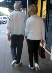 Les femmes vieillissent seules, les hommes vieillissent à deux : un bilan européen Les femmes vieillissent seules, les hommes vieillissent à deux : un bilan européen