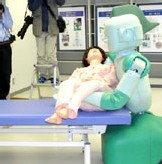 Ri-Man : un robot japonais qui pourrait venir en aide aux personnes âgées Ri-Man : un robot japonais qui pourrait venir en aide aux personnes âgées