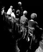 Dale recuerdos : un spectacle où des 'vieux' racontent leur histoire Dale recuerdos : un spectacle où des 'vieux' racontent leur histoire