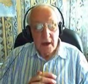 Un blogueur octogénaire de plus en plus populaire sur le site internet YouTube