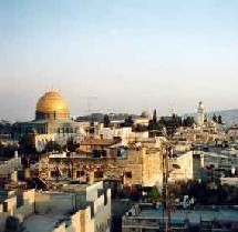 Plus de 1.000 centenaires en Israël mais les conditions de vie des seniors restent délicates Plus de 1.000 centenaires en Israël mais les conditions de vie des seniors restent délicates