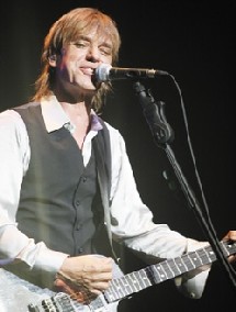 'Idéal Standard' de Jean-Louis Aubert vient de sortir en DVD : 4 heures de musique et 40 chansons 'Idéal Standard' de Jean-Louis Aubert vient de sortir en DVD : 4 heures de musique et 40 chansons