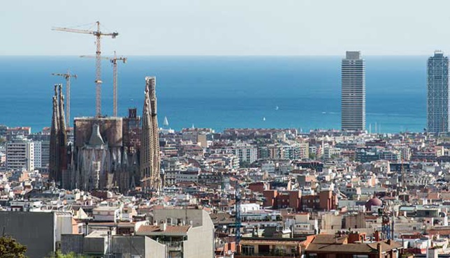 Barcelone - cc Faris Algosaibi via FlickR Barcelone - cc Faris Algosaibi via FlickR