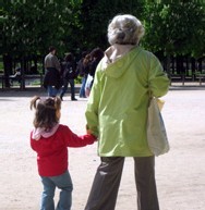 Ca bouge du côté des grands-parents ! Chronique par Serge Guérin Ca bouge du côté des grands-parents ! Chronique par Serge Guérin