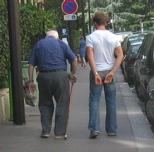 Les seniors et les étudiants sont-ils moins importants que les monuments historiques ? Les seniors et les étudiants sont-ils moins importants que les monuments historiques ?