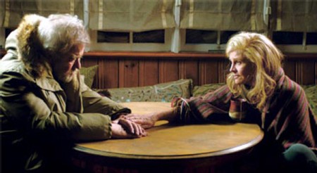Loin d’elle, une histoire d’amour sur fond d’Alzheimer : un film tout simplement splendide ! Loin d’elle, une histoire d’amour sur fond d’Alzheimer : un film tout simplement splendide !
