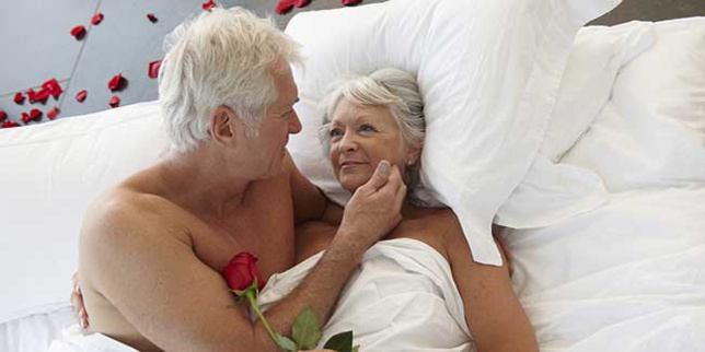 Une majorité de seniors continue à faire l’amour Une majorité de seniors continue à faire l’amour