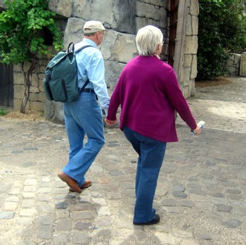 Poivre et sel propose aux seniors un tourisme responsable compensant ses émissions de CO² Poivre et sel propose aux seniors un tourisme responsable compensant ses émissions de CO²