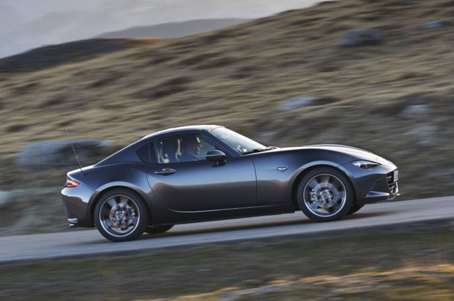 Mazda MR-5 RF 2.0 160 CH Mazda MR-5 RF 2.0 160 CH