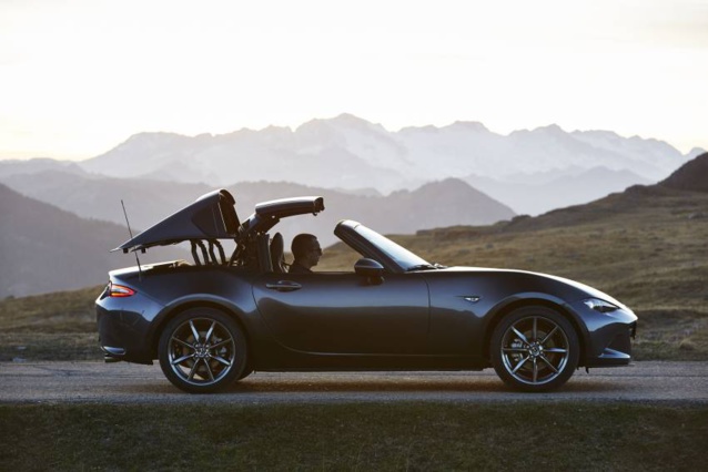 MR-5 RF 2.0 160 CH : le plaisir automobile existe encore grâce à Mazda