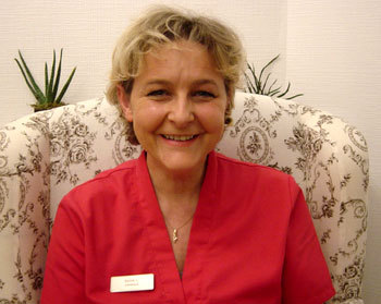 Le Sérum Jeunesse avec Sylvie Lenoir du Miramar Crouesty Le Sérum Jeunesse avec Sylvie Lenoir du Miramar Crouesty