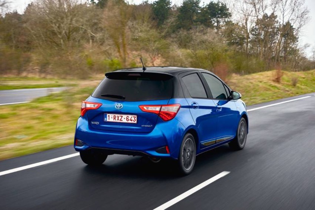 Toyota Yaris 100H Hybride Toyota Yaris 100H Hybride