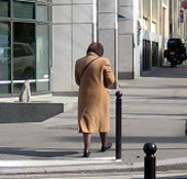 Paris : plus de la moitié des piétons tués en 2008 sont des seniors Paris : plus de la moitié des piétons tués en 2008 sont des seniors