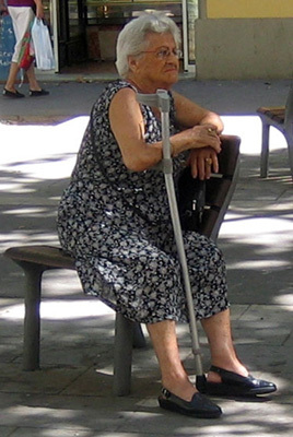 Quand l’hôpital devient un centre de vacances pour personnes âgées…, chronique de Nancy Cattan