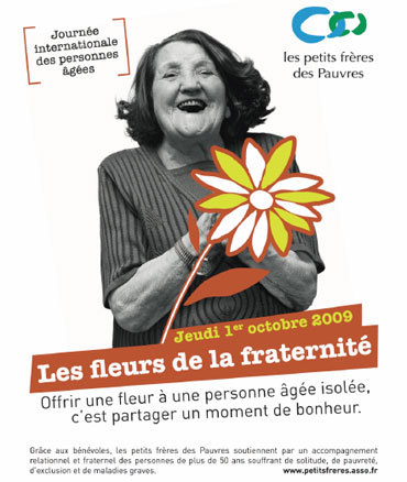 Les fleurs de la fraternité : offrir une fleur à une personne âgée souffrant de solitude ou de pauvreté