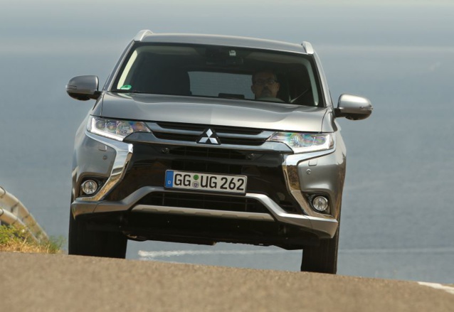 Outlander PHEV Mitsubishi Outlander PHEV Mitsubishi