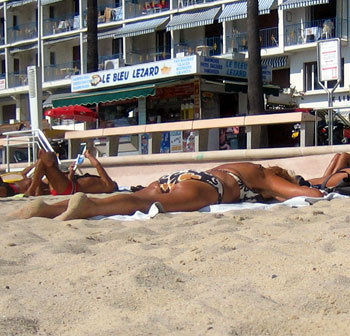 Soleil : le vrai-faux des idées reçues sur la protection solaire selon l’Inpes Soleil : le vrai-faux des idées reçues sur la protection solaire selon l’Inpes