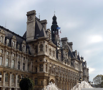 Plan canicule niveau 2 : Paris déclenche son dispositif d’actions Plan canicule niveau 2 : Paris déclenche son dispositif d’actions