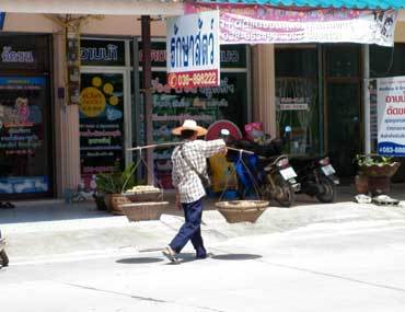 Rolande : une retraitée niçoise qui part s’installer en Thaïlande Rolande : une retraitée niçoise qui part s’installer en Thaïlande