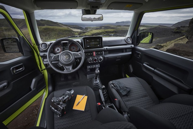 Suzuki Jimny 1.5l 4WD : le jouet de l'année et surtout, ne l'appelez pas SUV !