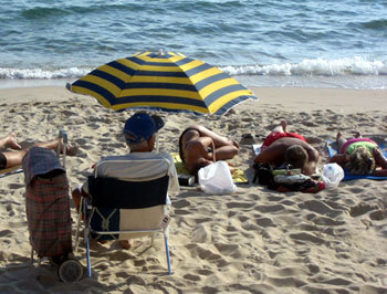 Canicule : déclenchement du niveau de veille saisonnière du plan national pour 2011