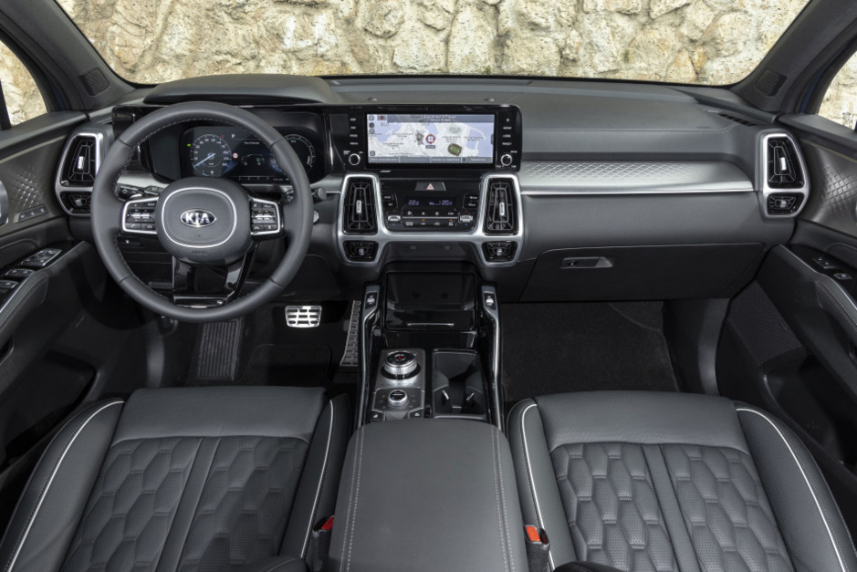 Kia Sorento : familiale et haut de gamme à la fois Kia Sorento : familiale et haut de gamme à la fois