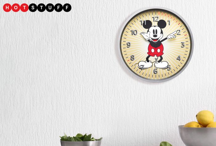 Les passionnés de Mickey Mouse vont adorer cette horloge murale Echo