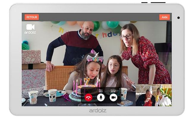 La tablette pour seniors ardoiz propose désormais la vidéo