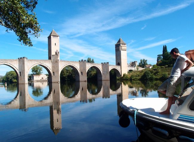 Croisière fluviale : partez à l’aventure en péniche avec Le Boat…