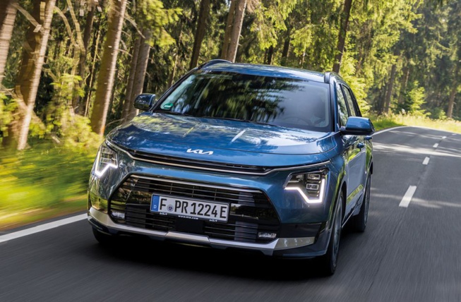 Kia Niro : trois versions d'un nouveau crossover familial Kia Niro : trois versions d'un nouveau crossover familial