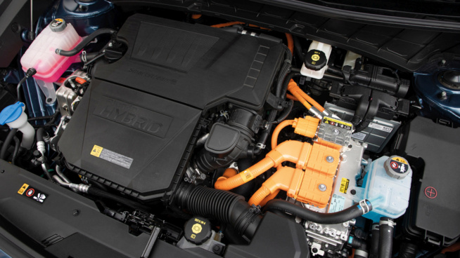 Kia Niro : trois versions d'un nouveau crossover familial Kia Niro : trois versions d'un nouveau crossover familial