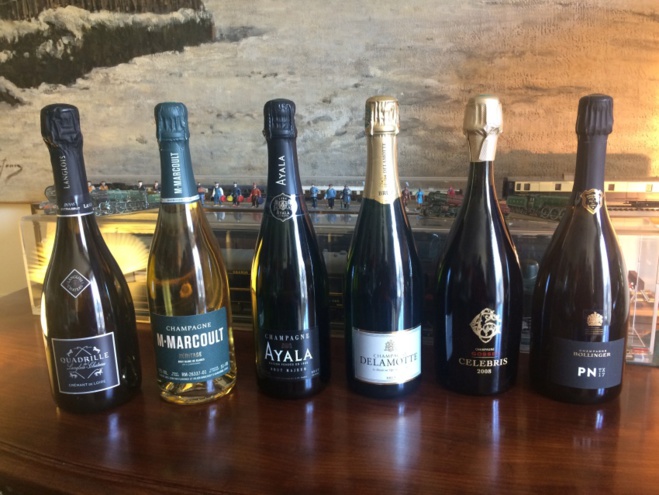 Champagne Noël 2022 : le plaisir des bulles Champagne Noël 2022 : le plaisir des bulles