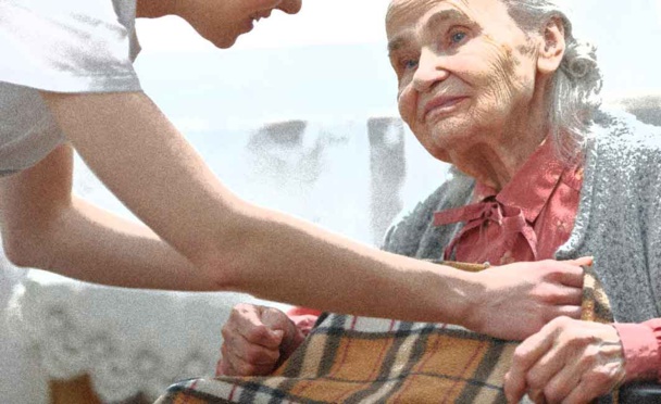 Doubs et aide à domicile : un intervenant pour une personne âgée ! Doubs et aide à domicile : un intervenant pour une personne âgée !
