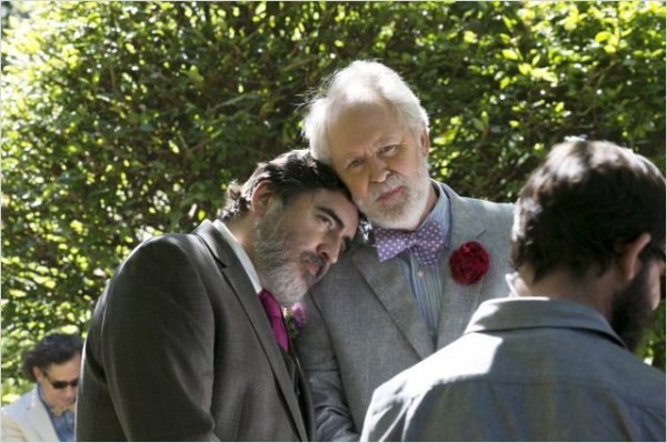 Love is strange, DR Love is strange, DR