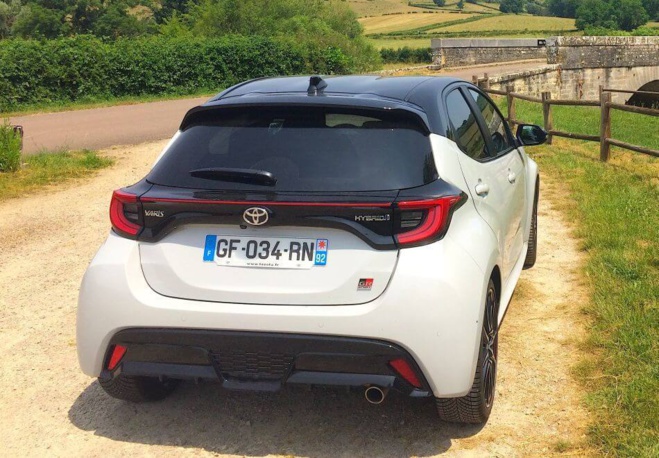 Toyota Yaris hybride GR Sport 116 ch : un plaisir de conduire retrouvé Toyota Yaris hybride GR Sport 116 ch : un plaisir de conduire retrouvé