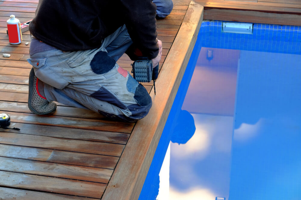 Construction d'une piscine ©Shutterstock Construction d'une piscine ©Shutterstock