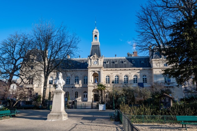 Mairie du XIVe arrondissement de Paris ©Shutterstock