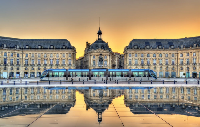 Place de la Bourse à Bordeaux ©Shutterstock Place de la Bourse à Bordeaux ©Shutterstock