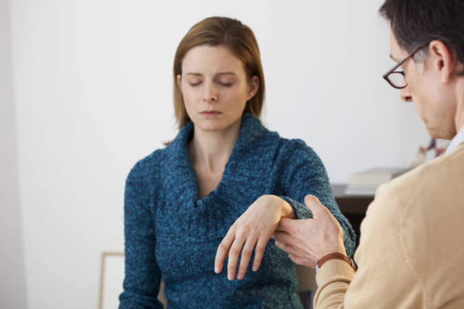 Séance d'hypnose ©Shutterstock