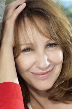 Nathalie Baye, crédit photo Garnier Nathalie Baye, crédit photo Garnier