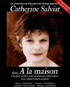 A la maison : une pièce de théâtre où le spectacteur reçoit les confidences d'une vieille dame en maison de retraite A la maison : une pièce de théâtre où le spectacteur reçoit les confidences d'une vieille dame en maison de retraite