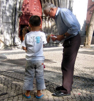 Les seniors sont la « mémoire collective » de la société, selon le Vatican Les seniors sont la « mémoire collective » de la société, selon le Vatican