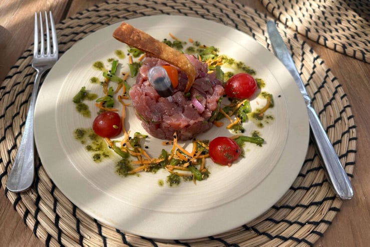 Corse du sud : l'incontestable café de la plage d'Arone