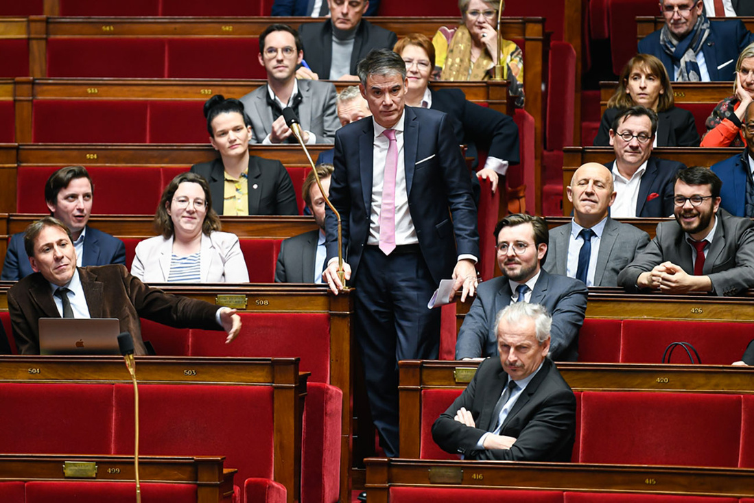 Le banc socialiste à la manoeuvre à l'Assemblée Nationale © Victor Velter/Shutterstock Le banc socialiste à la manoeuvre à l'Assemblée Nationale © Victor Velter/Shutterstock