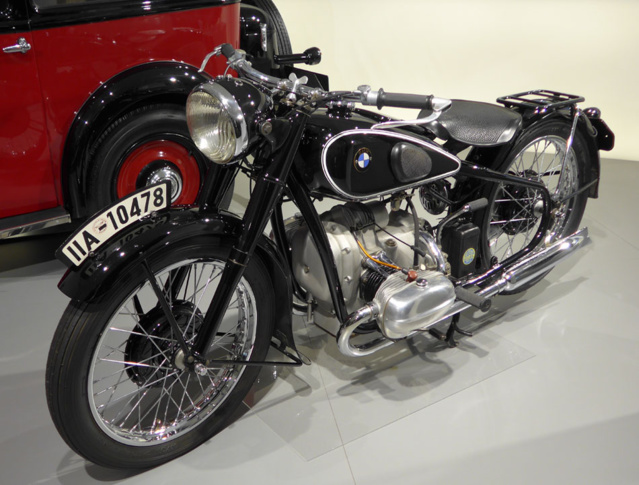 BMW célèbre son centenaire
