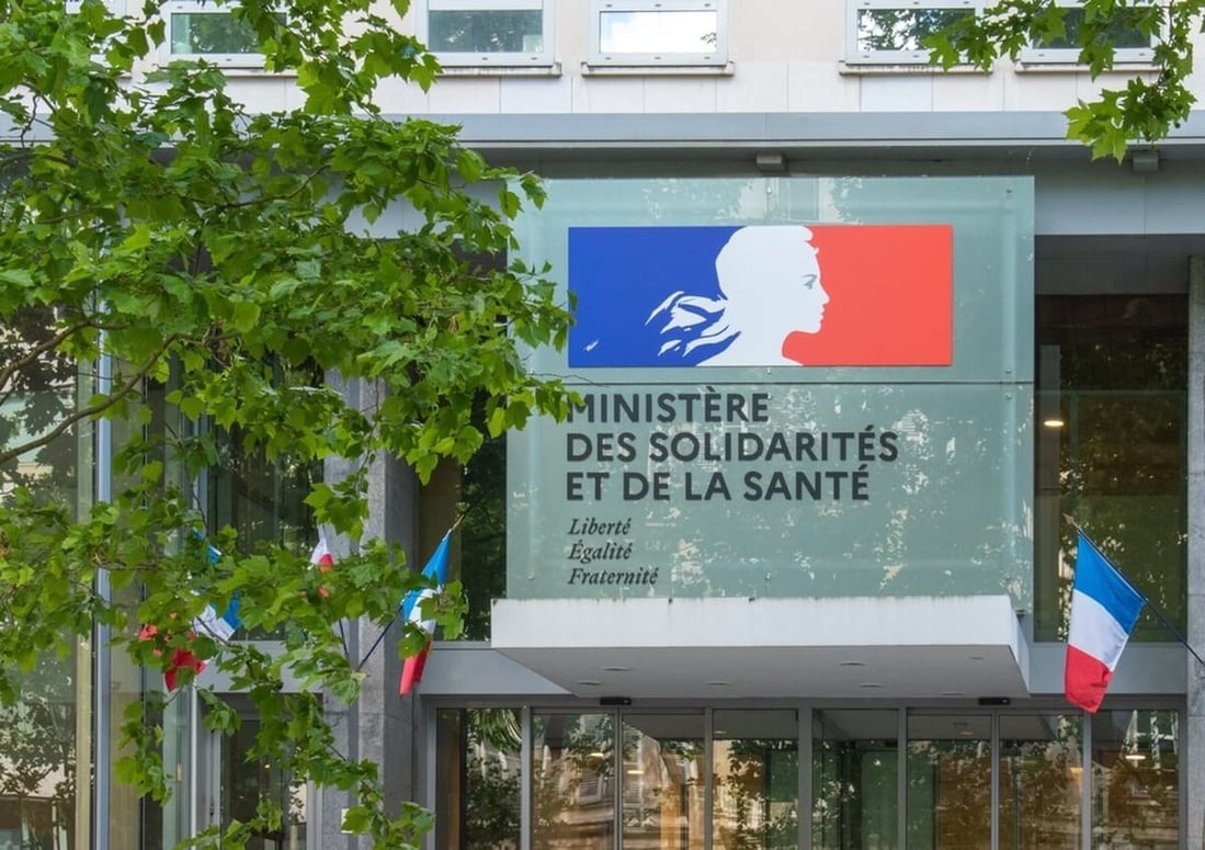 façade du ministère français de la santé à Paris © StudioPhotoLoren/Shutterstock façade du ministère français de la santé à Paris © StudioPhotoLoren/Shutterstock