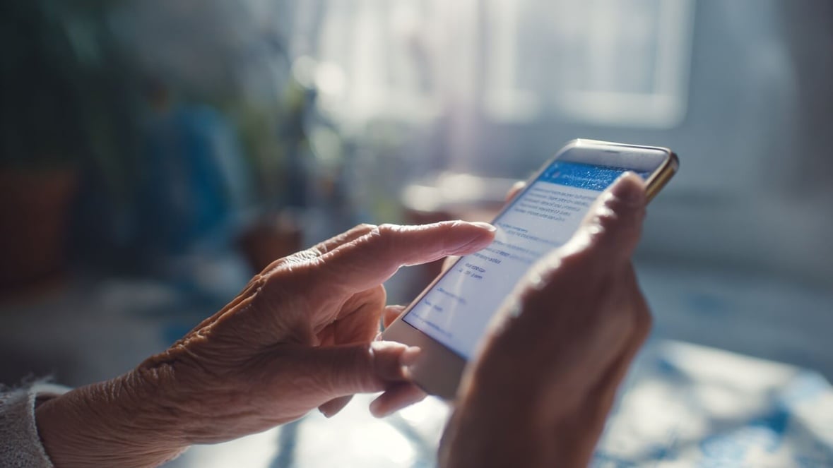 De faux messages Doctolib usurpent l'identité de la plateforme pour voler les données bancaires des patients © SeniorActu De faux messages Doctolib usurpent l'identité de la plateforme pour voler les données bancaires des patients © SeniorActu